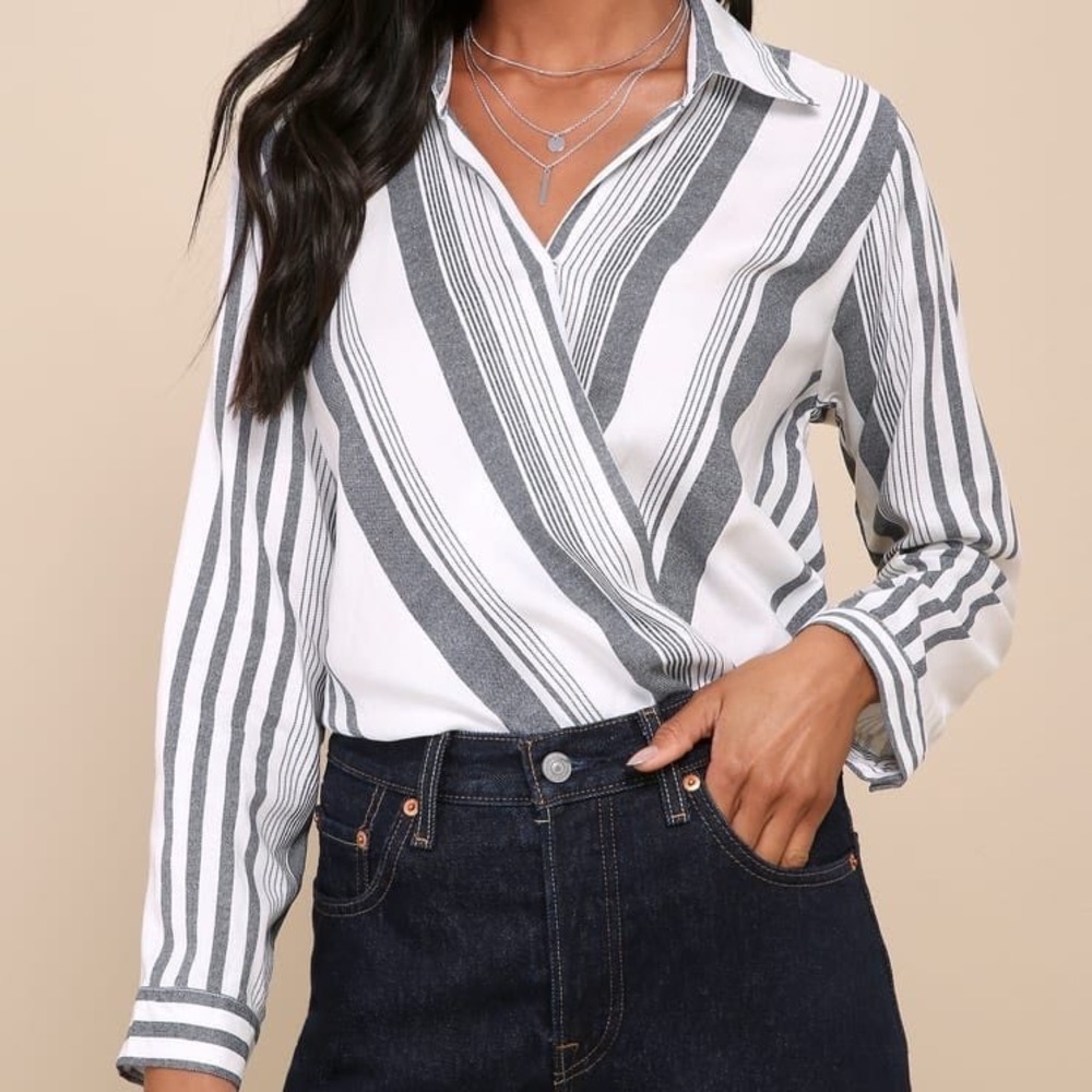 Lulus Striped Long Sleeve Surplice Wrap Blouse Navy White Size M